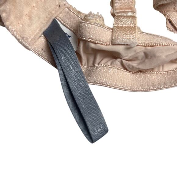 Aerie Nude Lace Pushup Bra Size 34A - Picture 4 of 5